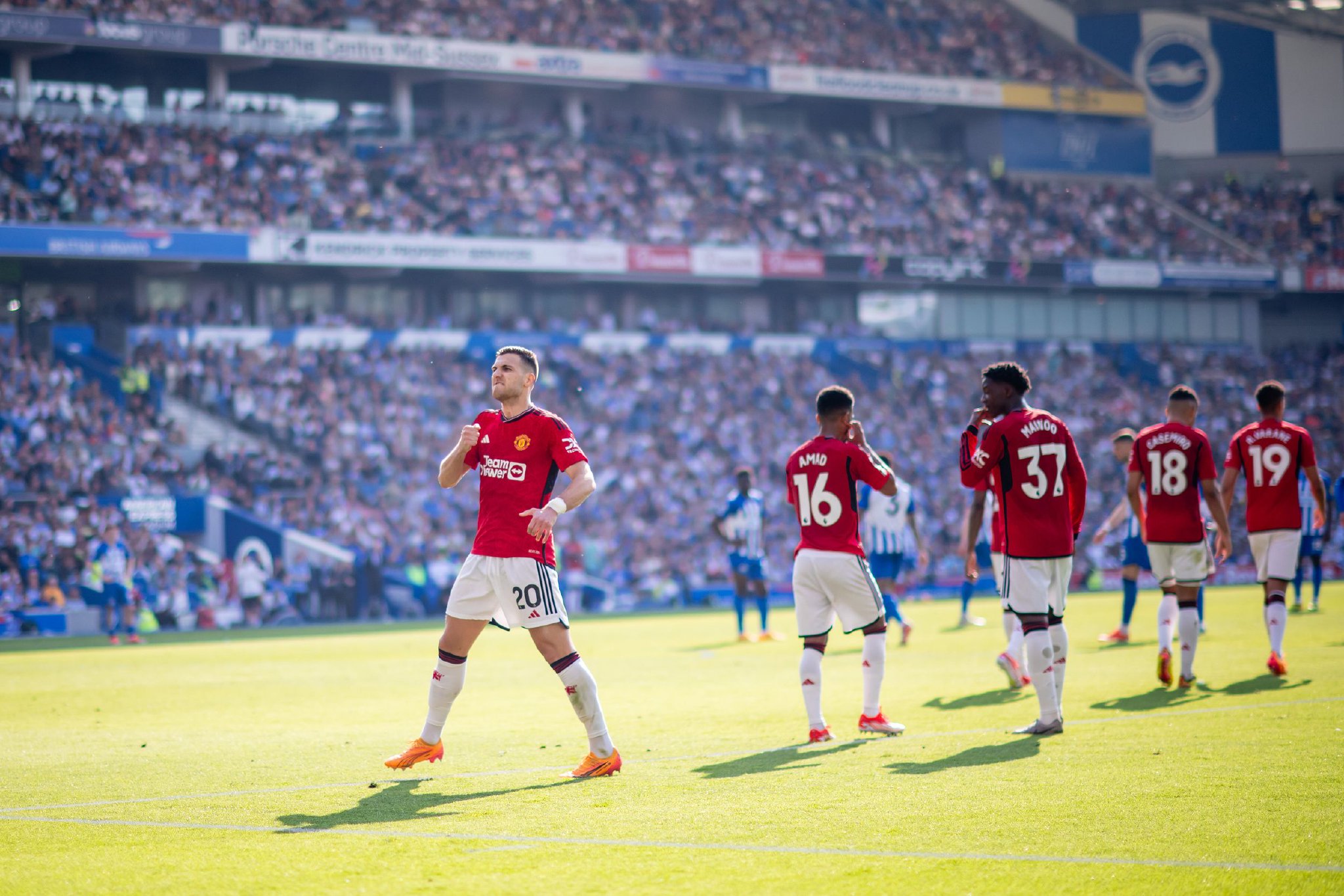 在推动品牌 在推动品牌